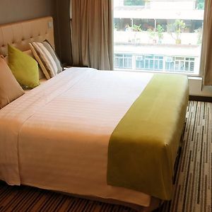 Premier King Room